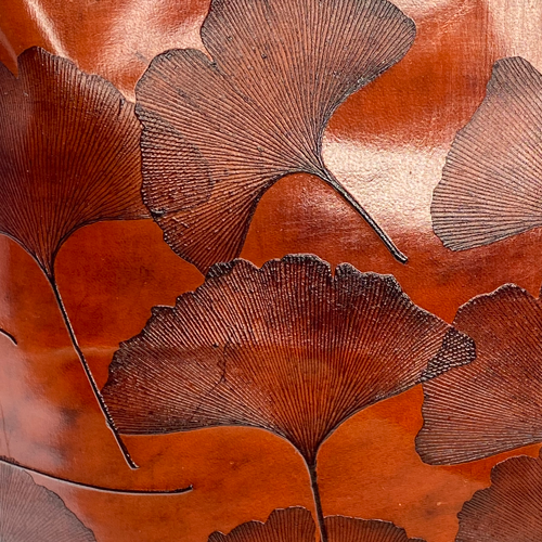 leaf leather inside